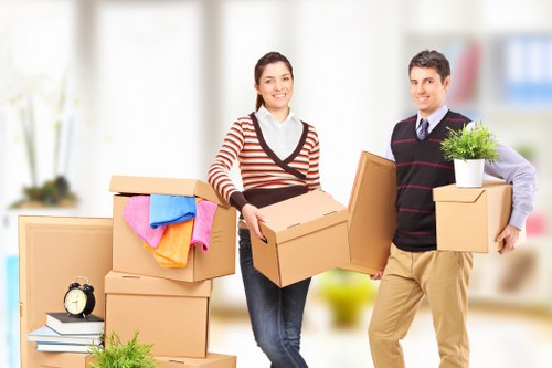 What a good storage service includes for Bromley customers