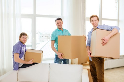 Packing and loading support for house removals in Bromley