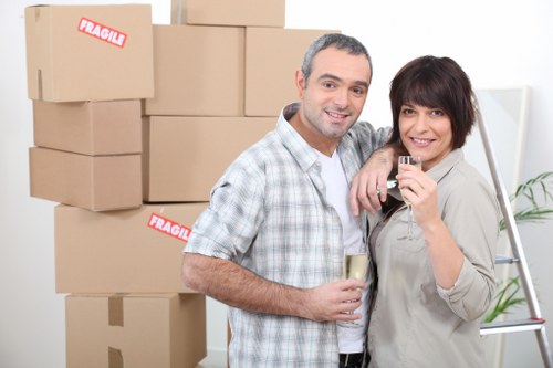 Practical storage solutions for families and businesses near Bromley